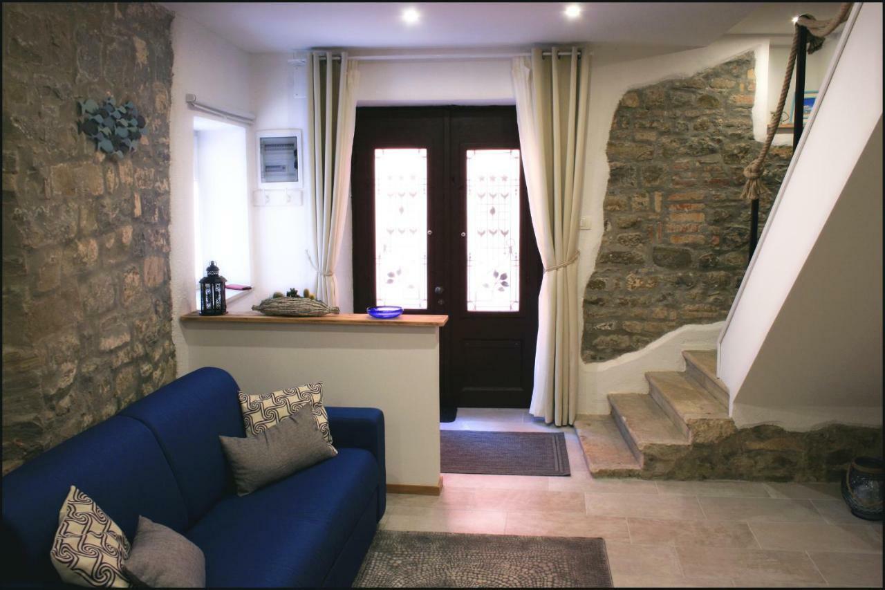 Casa Vacanze Enjoy Pirano Exteriör bild